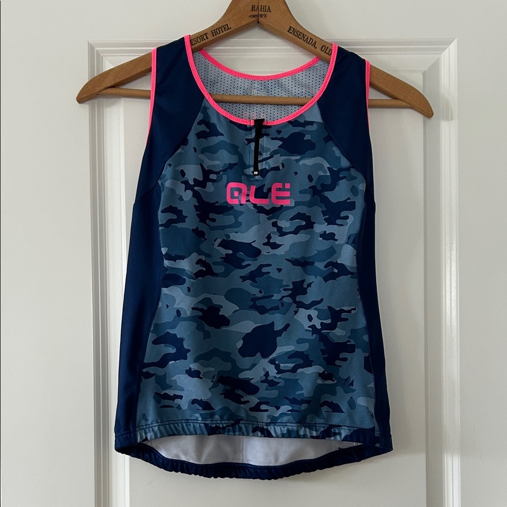 Ale Bikewear Camo Racerback Bike Jersey w Pockets Sz L Runs Small + MEASUREMENTS